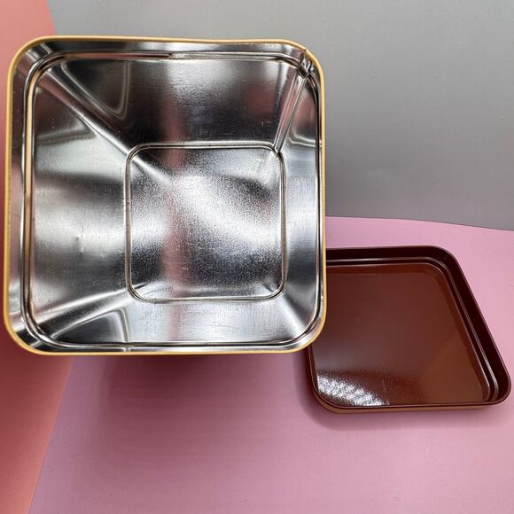 Century Resource Vintage Collector
Tin Canister Mallard Duck Cattails (Bx 3) - Picture 5 of 11